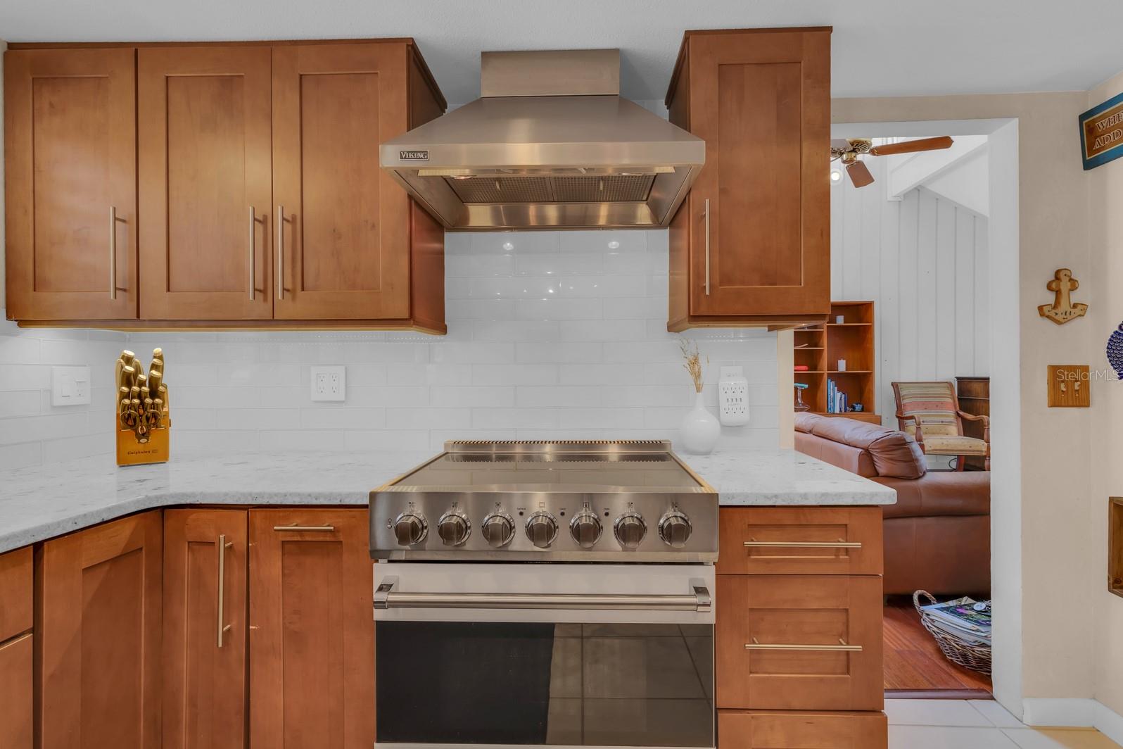 SWEETWATER OAKS - Residential