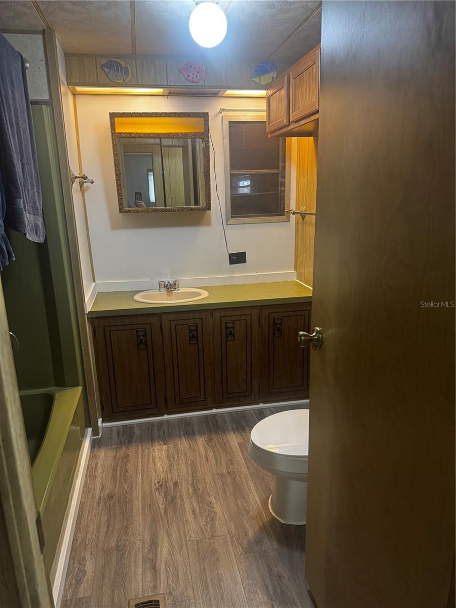 ACREAGE & UNREC - Residential