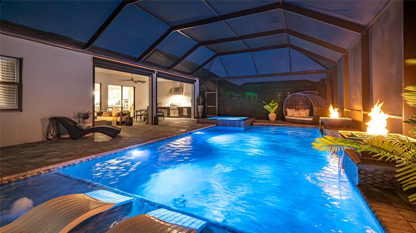 801 SEASCAPE PLACE