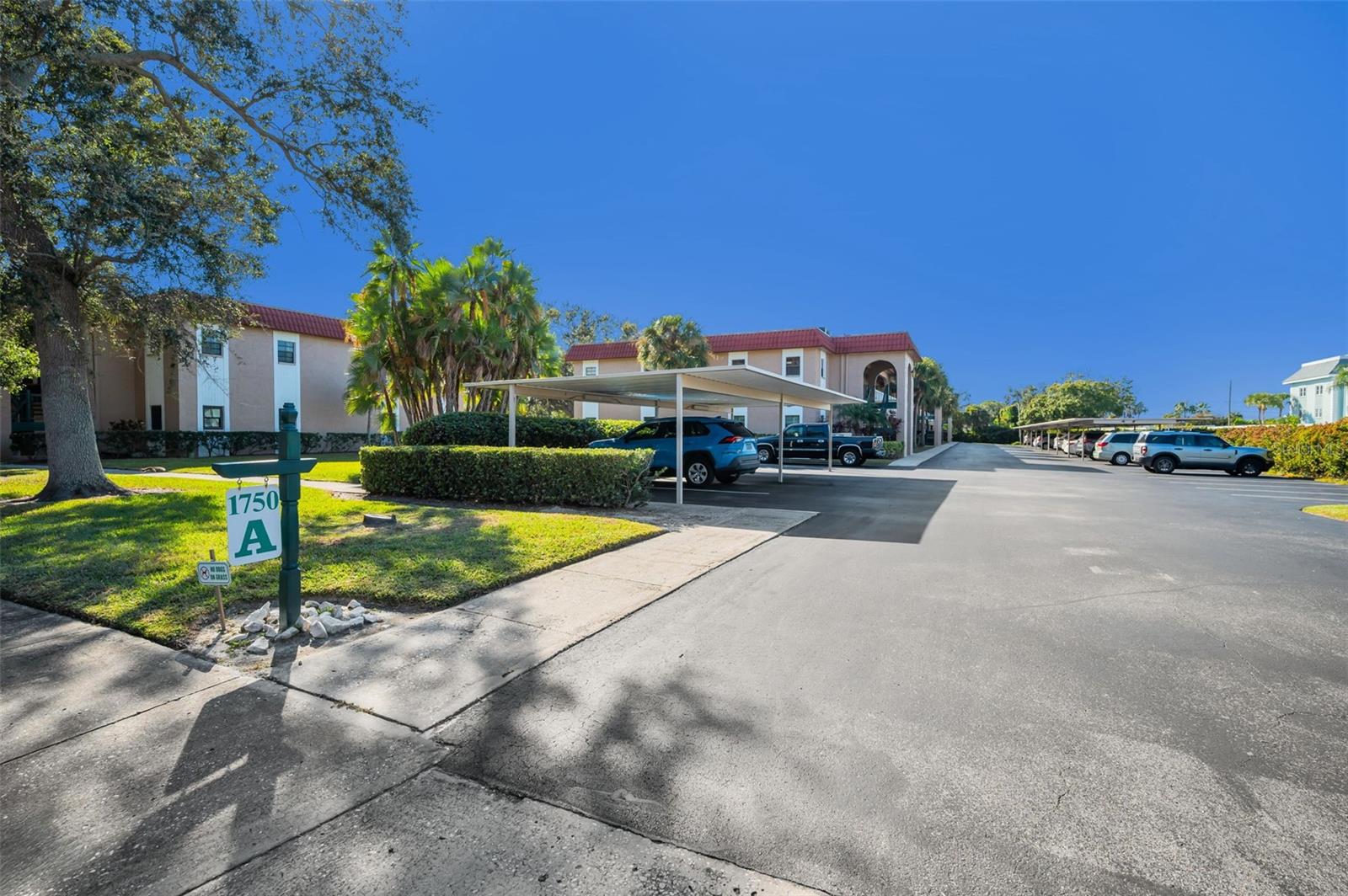 BEL-FOREST MANOR CONDO - Residential