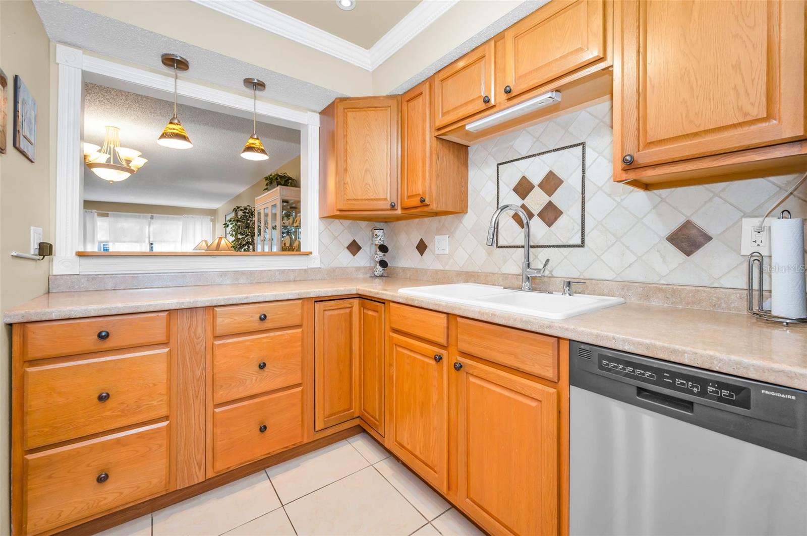 BEL-FOREST MANOR CONDO - Residential