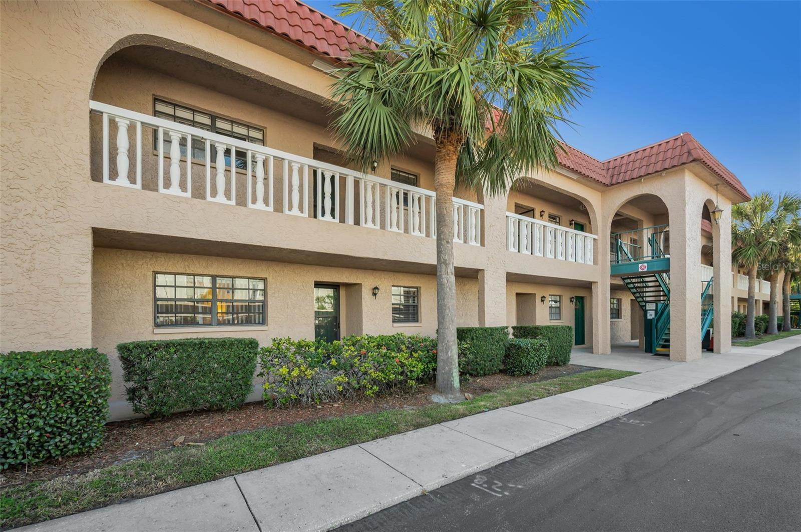 BEL-FOREST MANOR CONDO - Residential