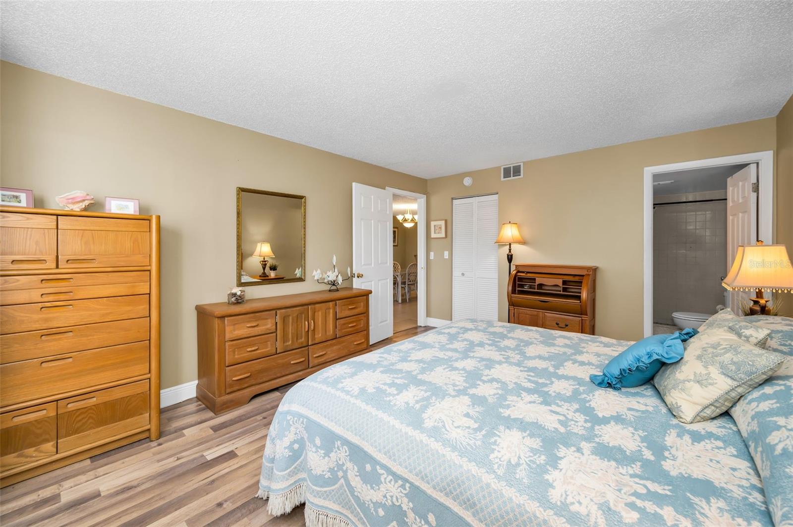 BEL-FOREST MANOR CONDO - Residential