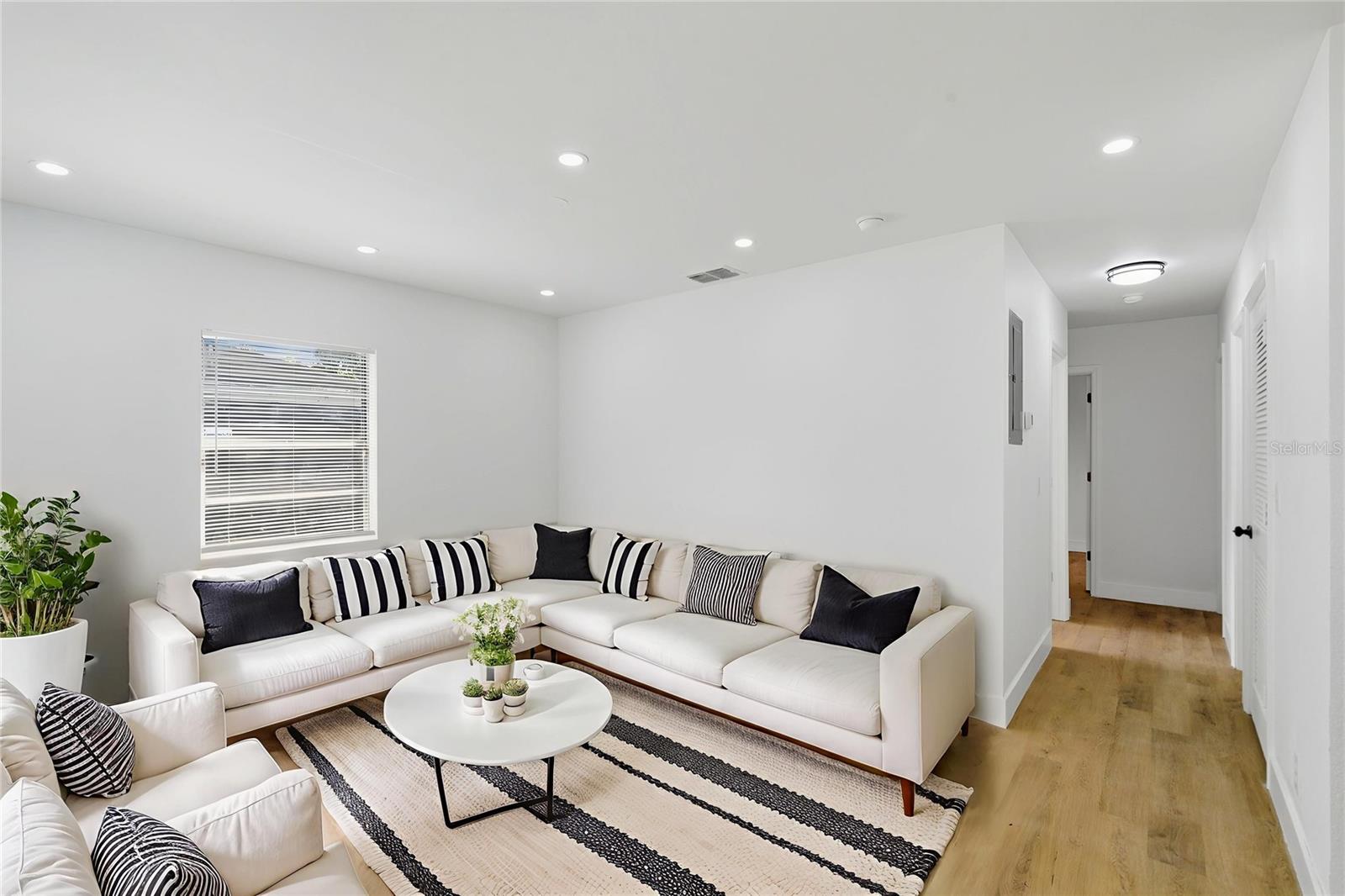 TEMPLE PARK UNIT 1 - Residential