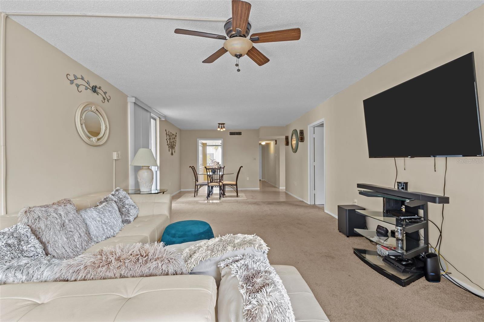 SEVILLE CONDO 3 - Residential