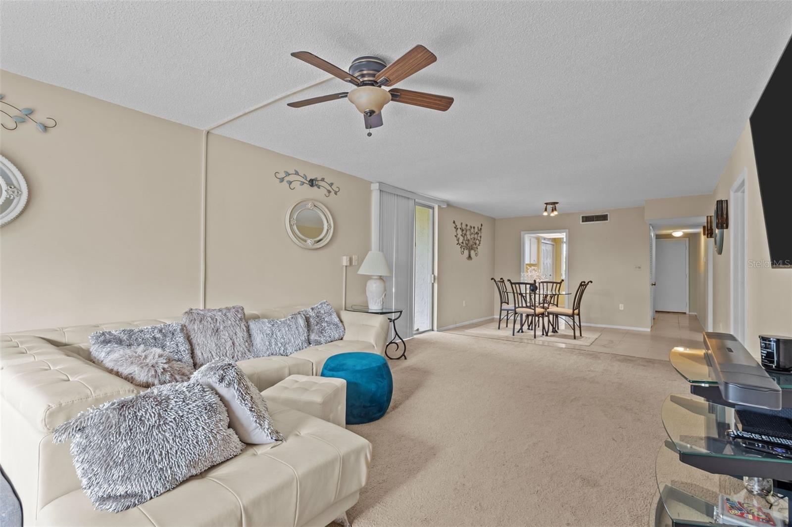 SEVILLE CONDO 3 - Residential