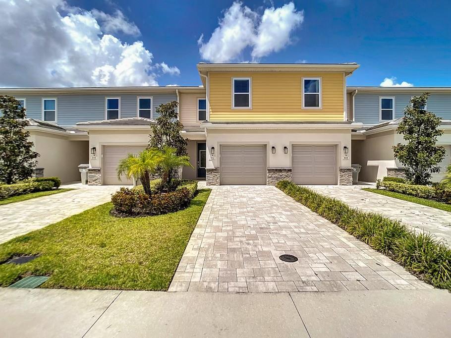 View REUNION, FL 34747 townhome