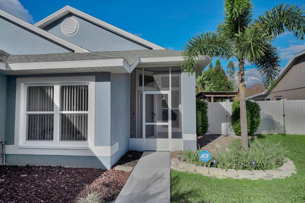 SUMMER LAKES - Residential