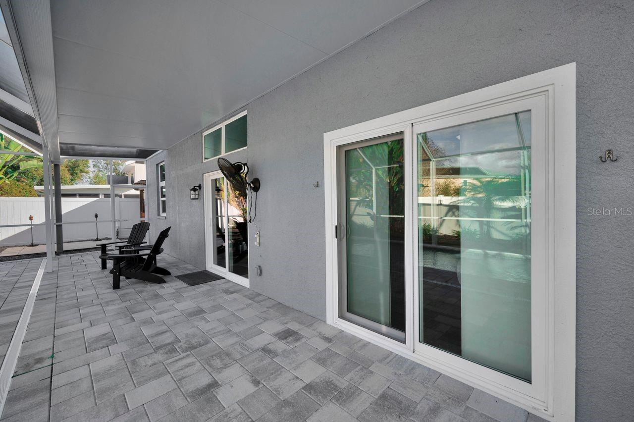 SUMMER LAKES - Residential