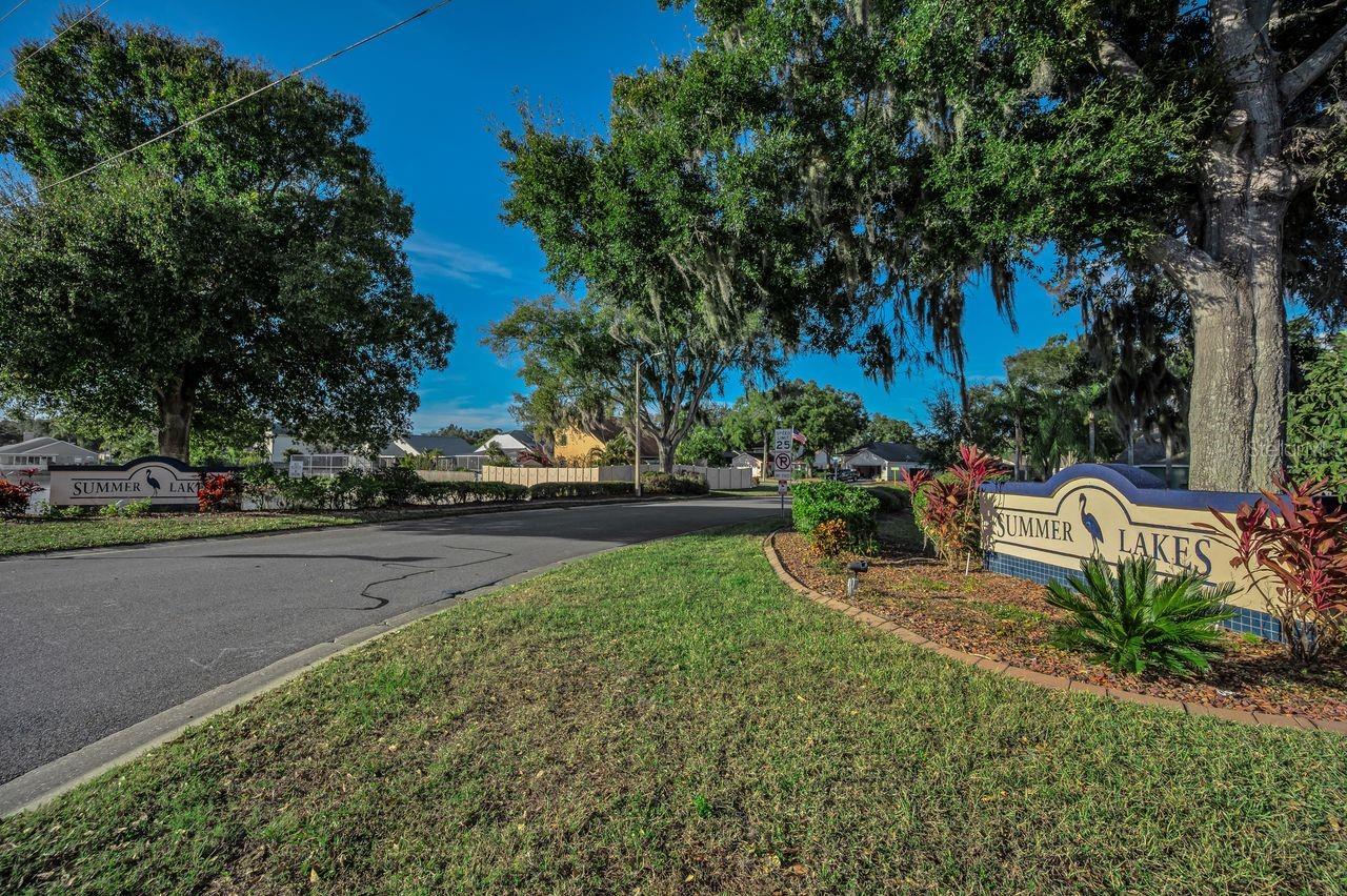 SUMMER LAKES - Residential