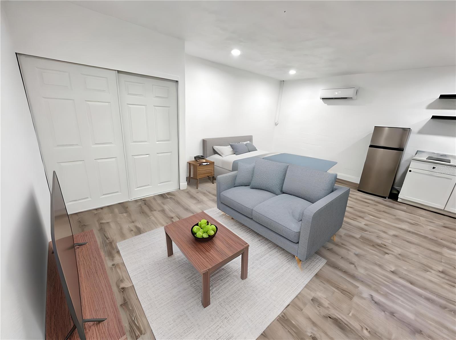 1017 PARKWOOD DRIVE 2