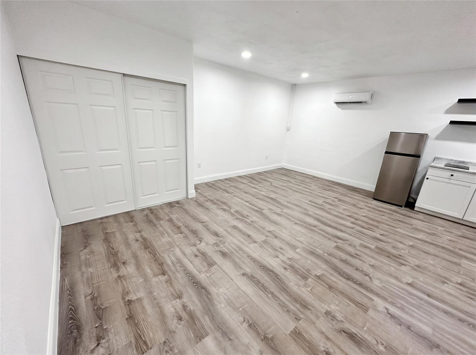 1017 PARKWOOD DRIVE 2