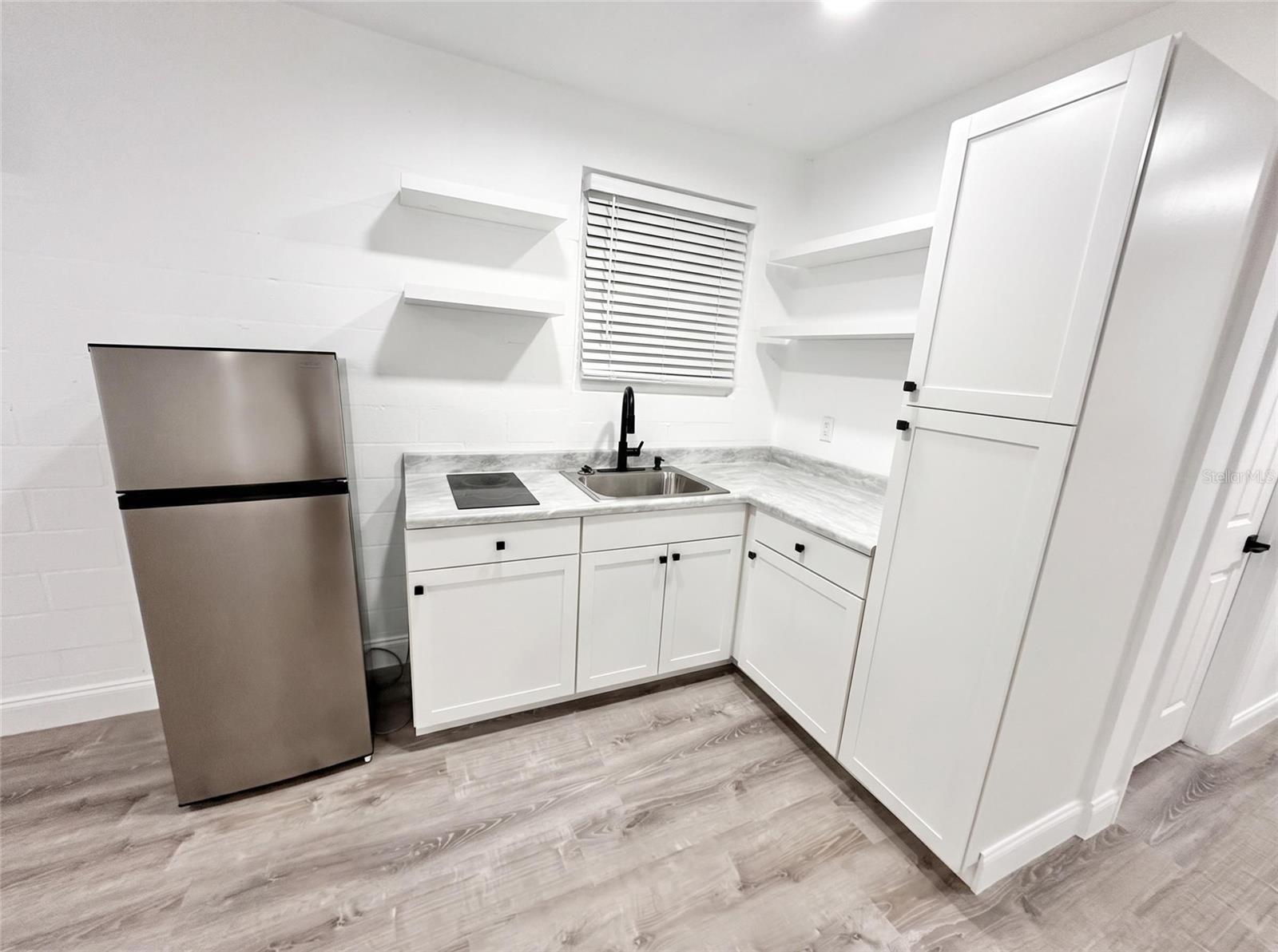 1017 PARKWOOD DRIVE 2