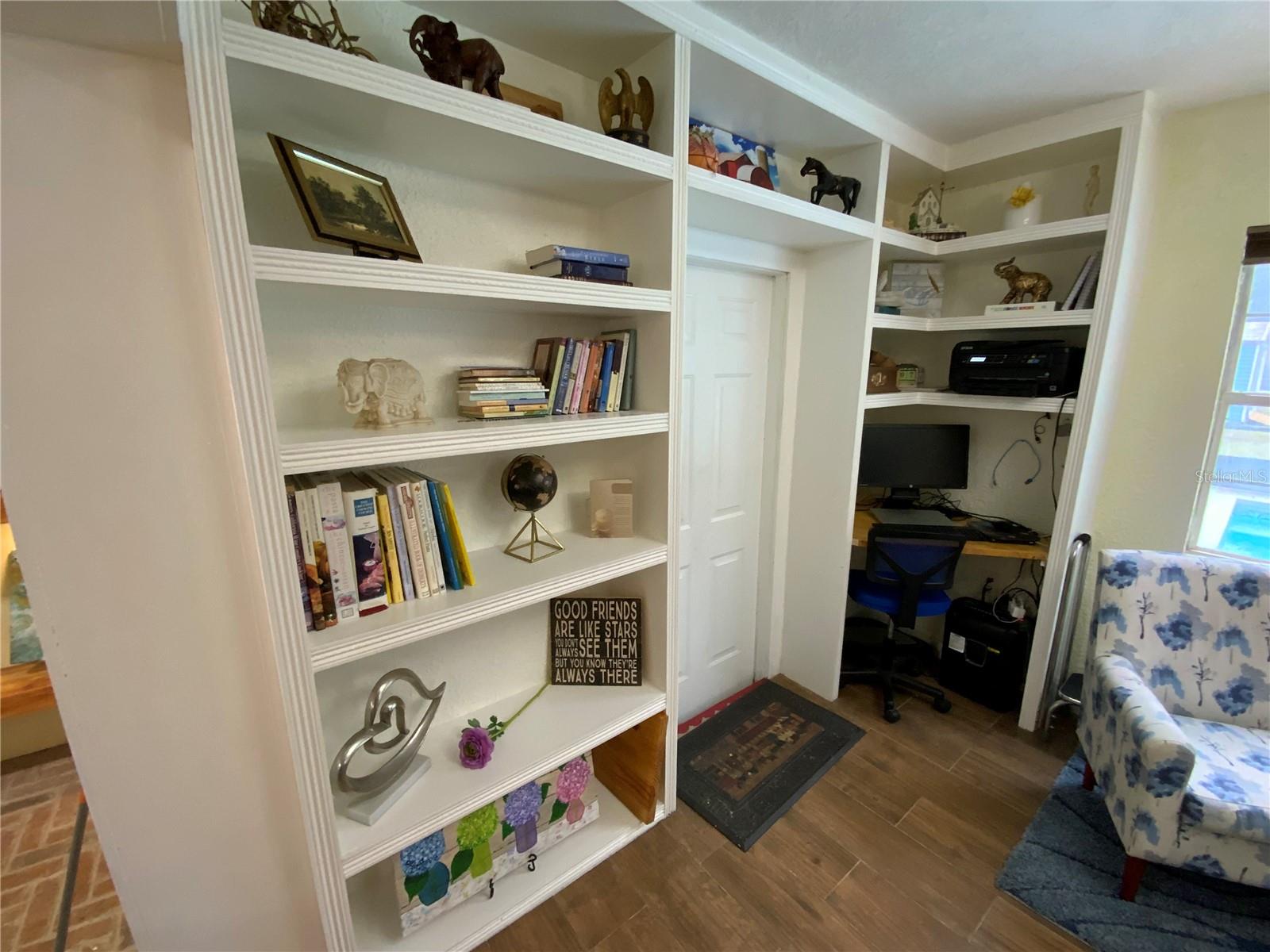 LAKEVIEW ACRES UNIT 01 - Residential