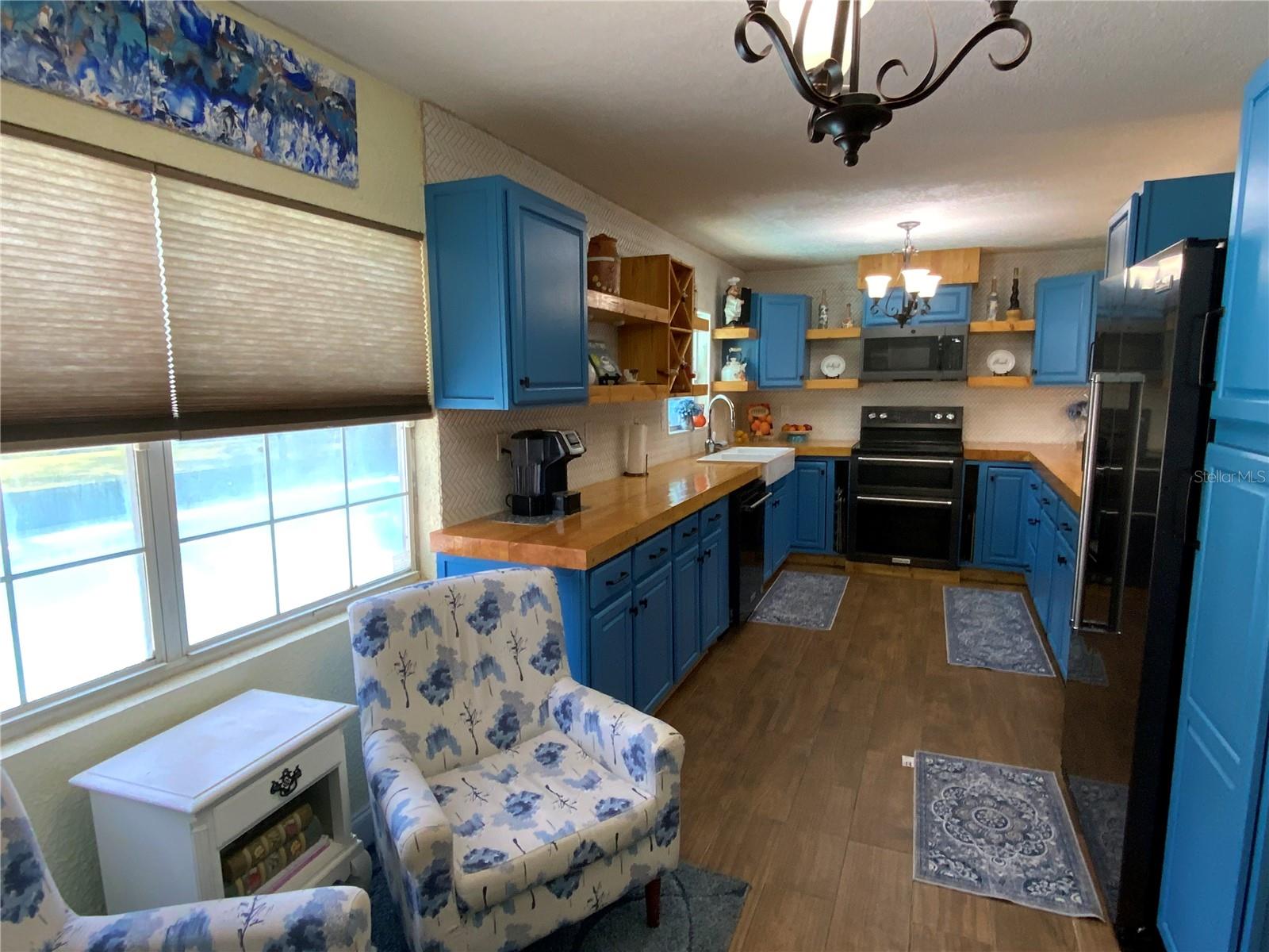 LAKEVIEW ACRES UNIT 01 - Residential