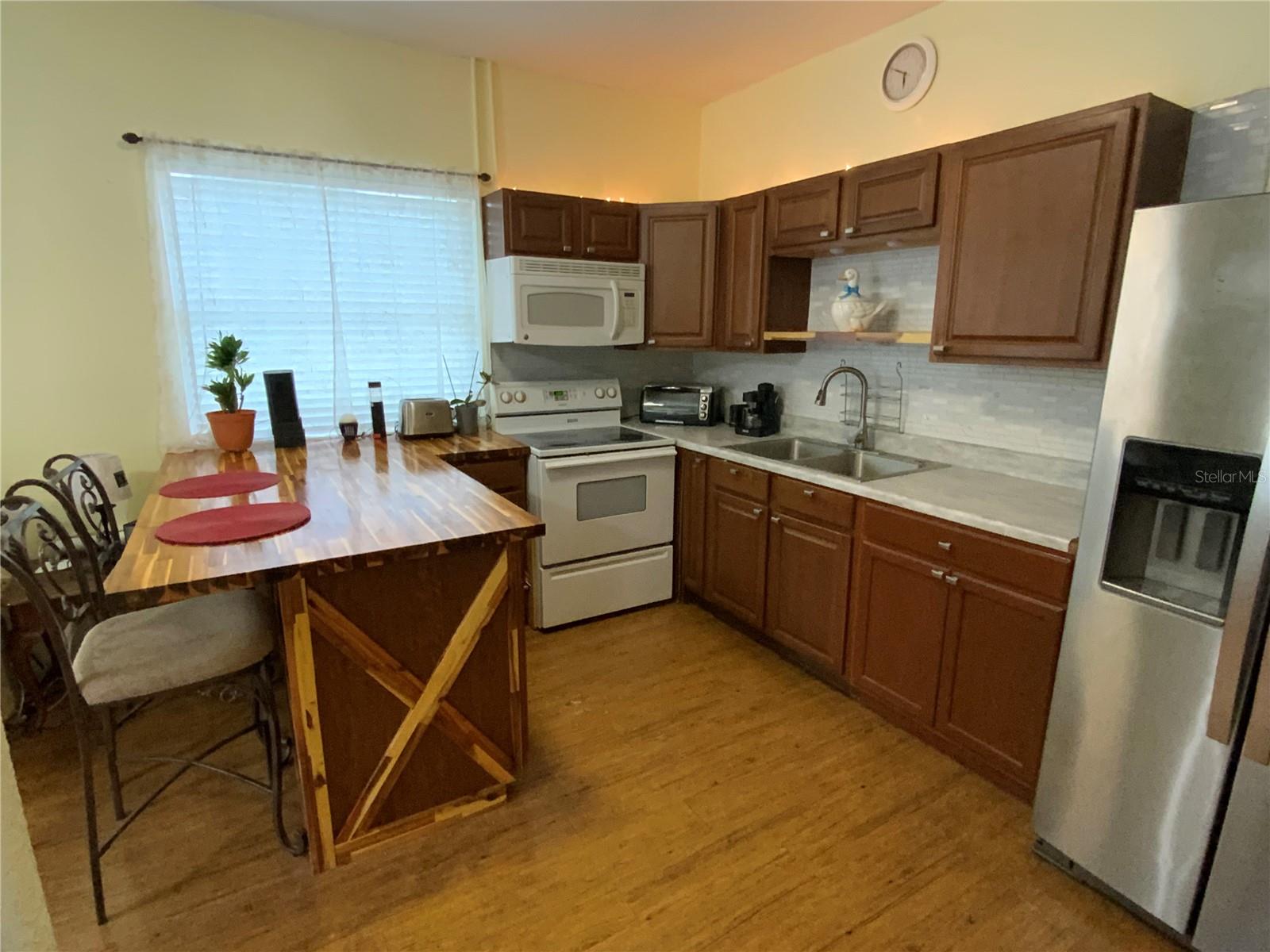 LAKEVIEW ACRES UNIT 01 - Residential