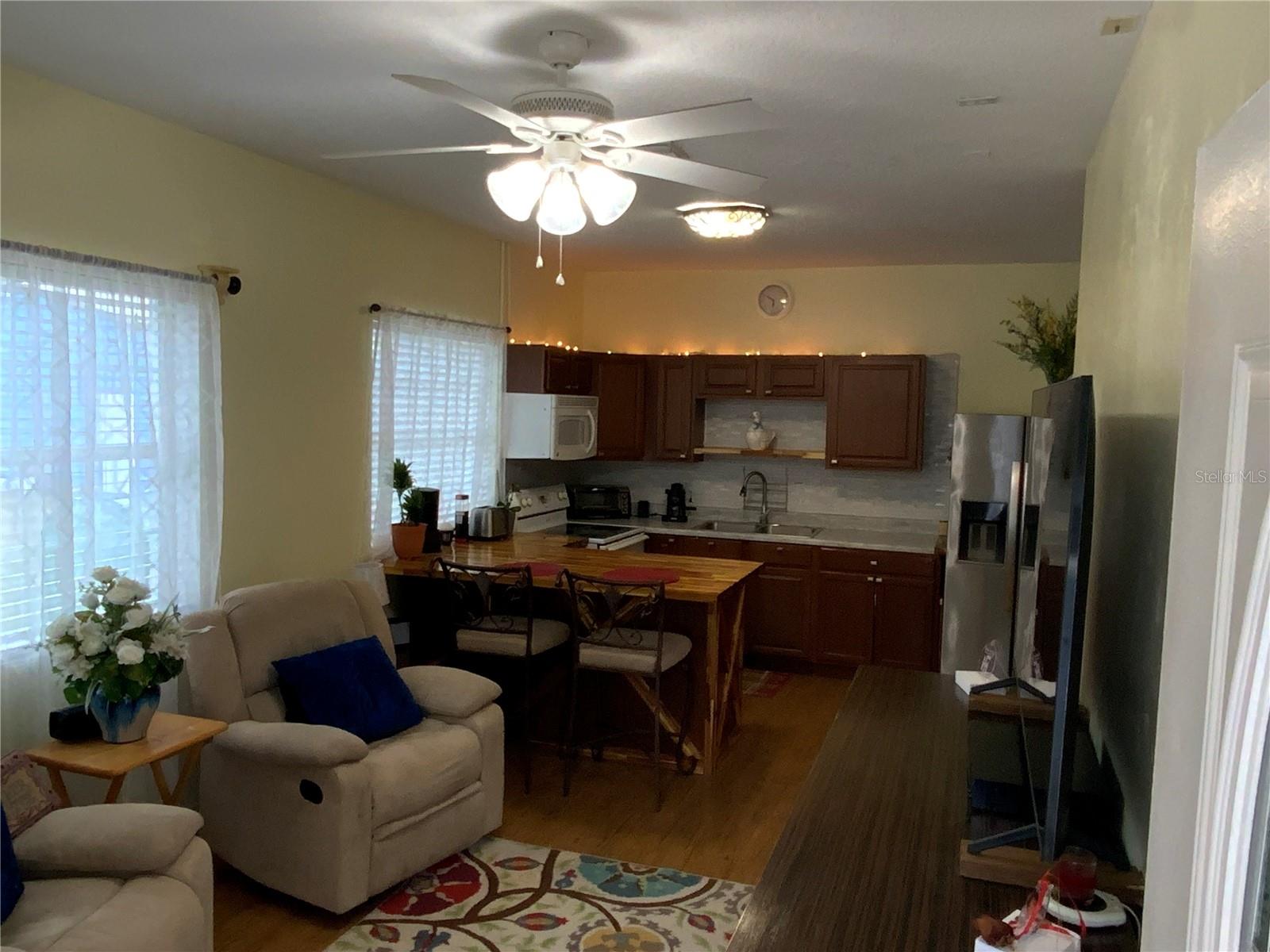 LAKEVIEW ACRES UNIT 01 - Residential