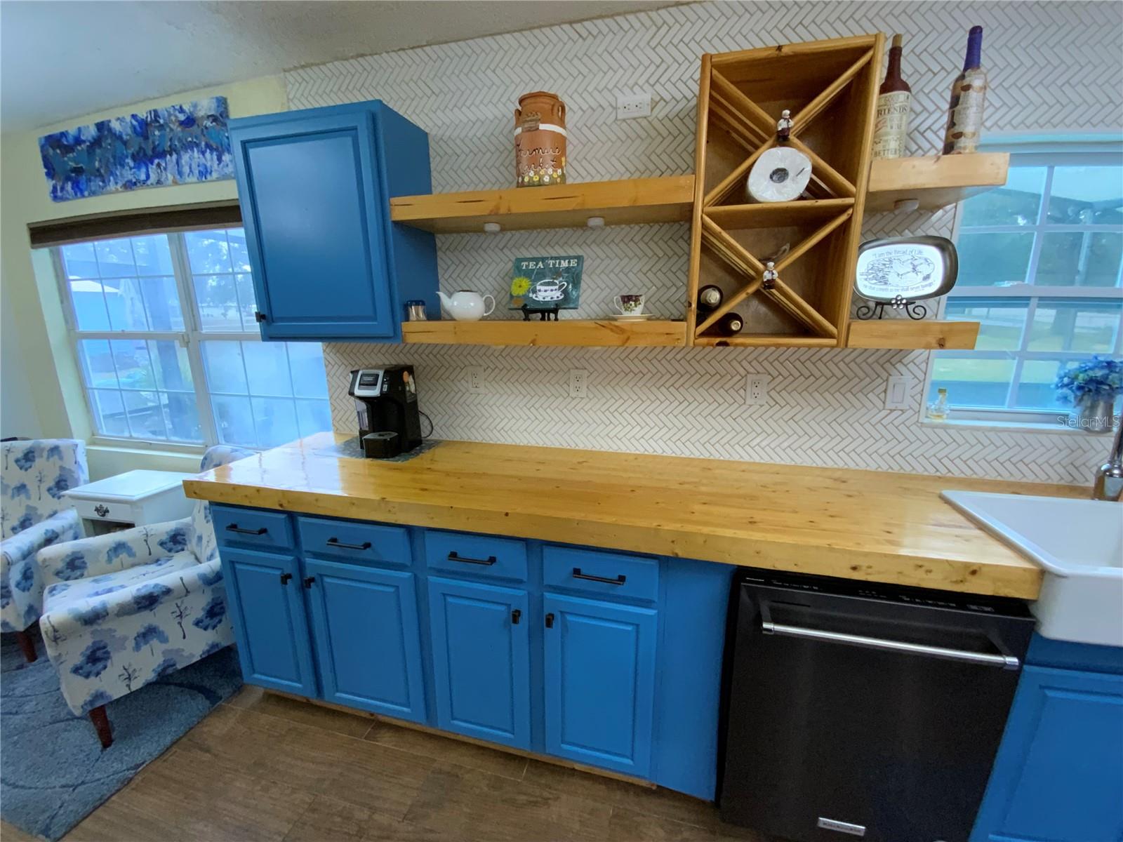 LAKEVIEW ACRES UNIT 01 - Residential