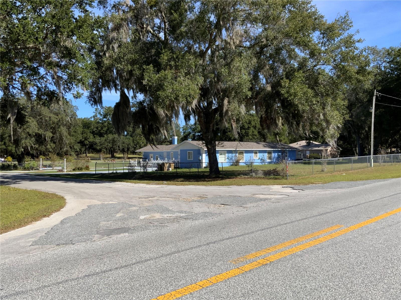 LAKEVIEW ACRES UNIT 01 - Residential