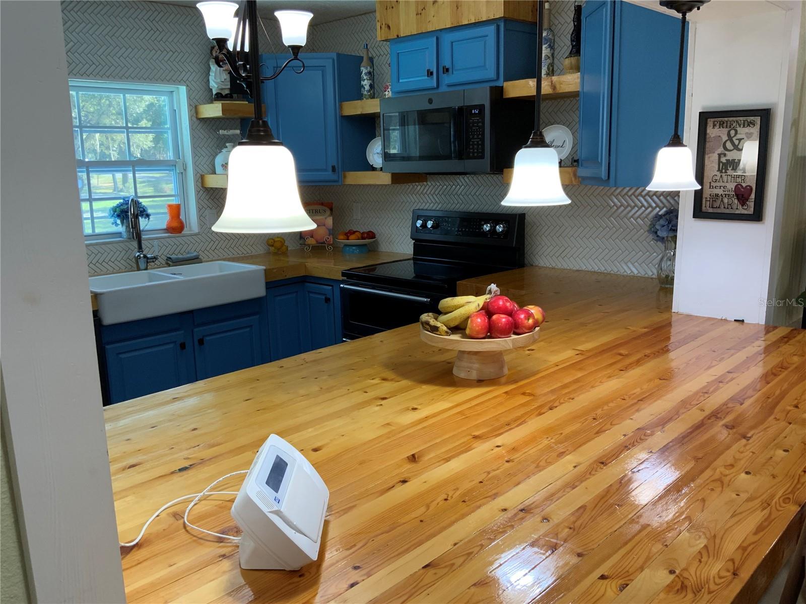 LAKEVIEW ACRES UNIT 01 - Residential