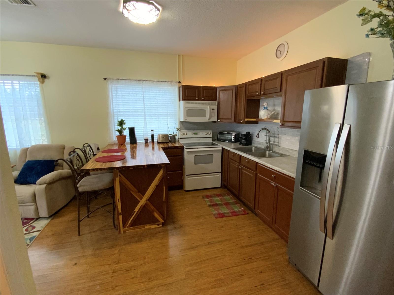 LAKEVIEW ACRES UNIT 01 - Residential