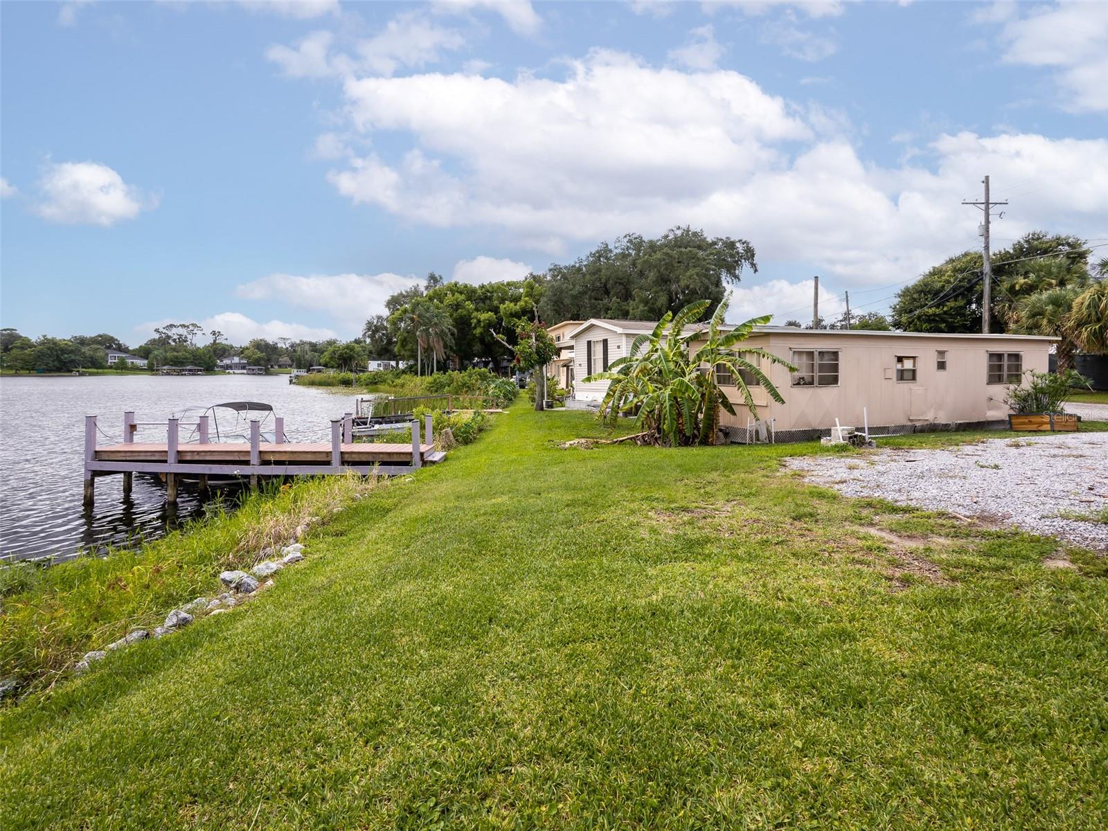 3643 N ORANGE BLOSSOM TRAIL