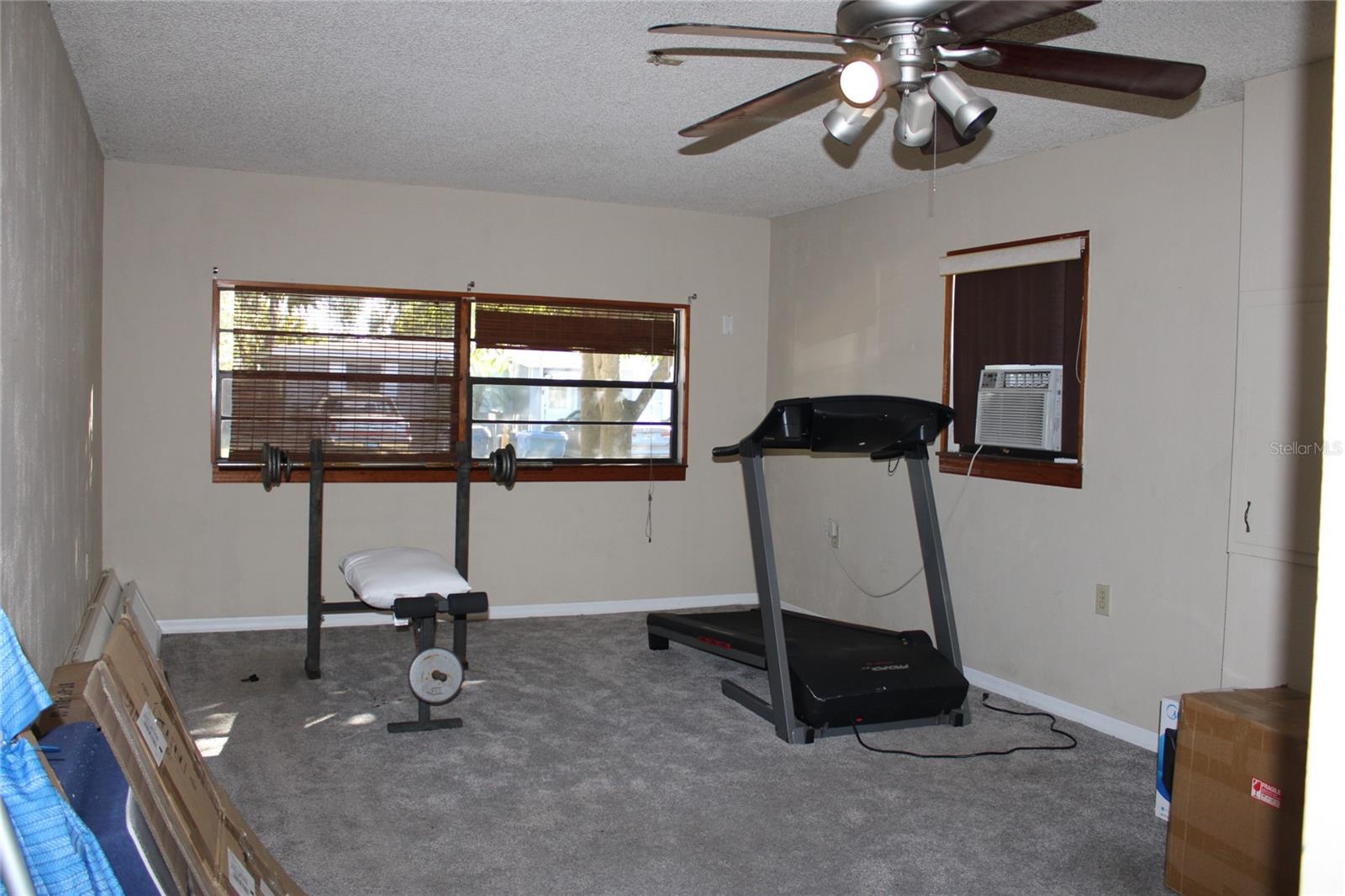 PINELLAS FARMS - Residential