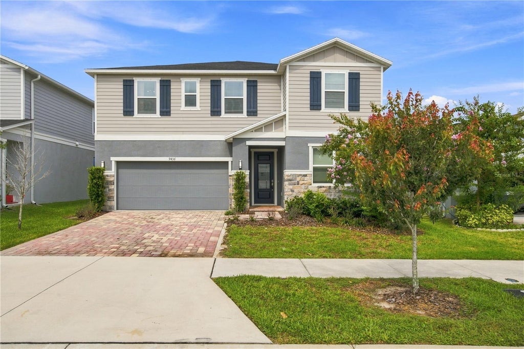 Photo of 9436 Pinewood Point Place, Seffner, FL 33584 (MLS # TB8539506)