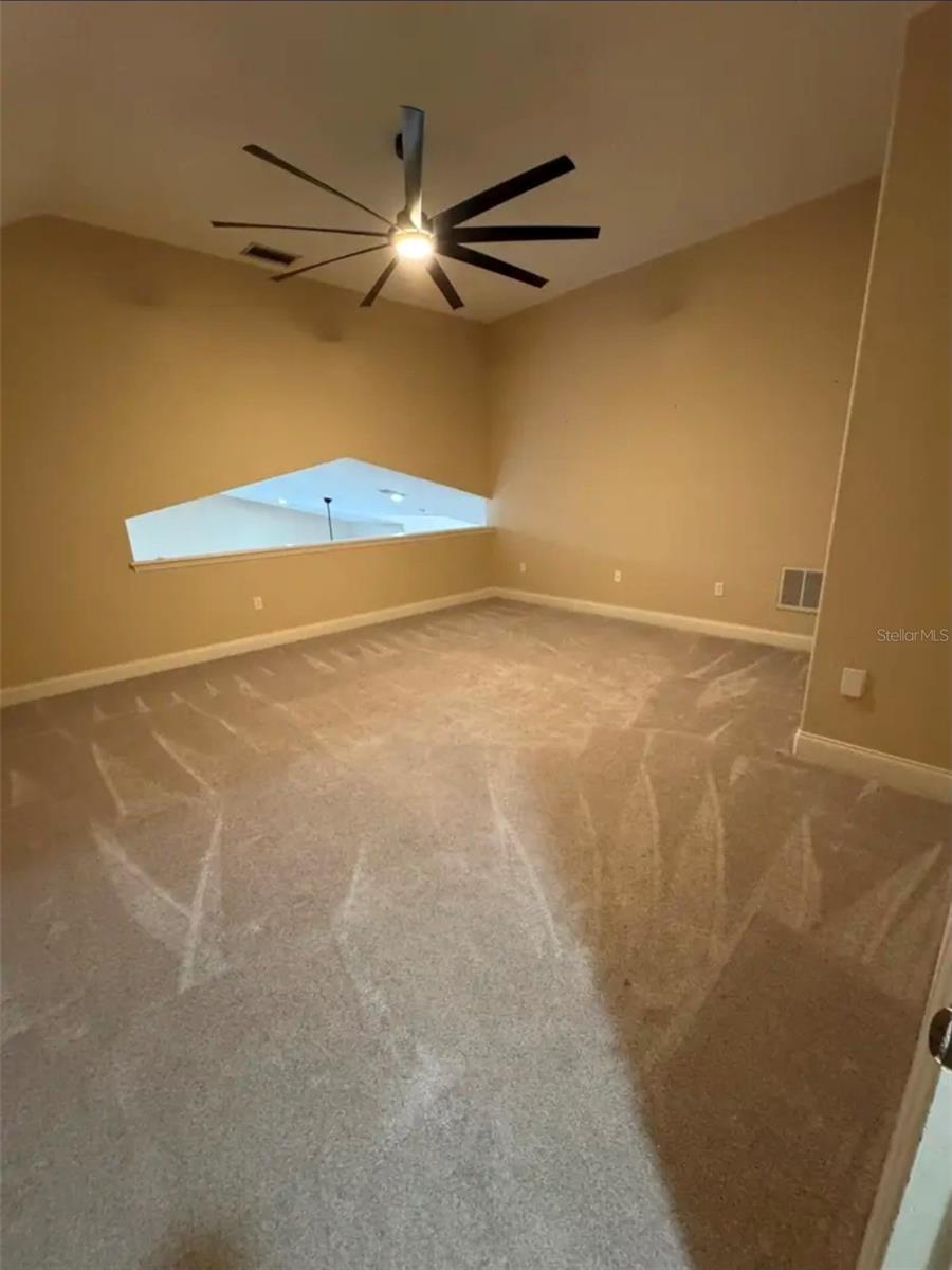 LAKE DEESON WOODS - Residential Lease