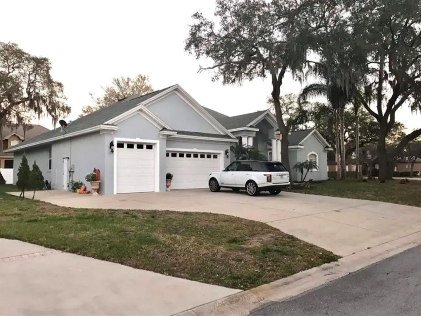 LAKE DEESON WOODS - Residential Lease