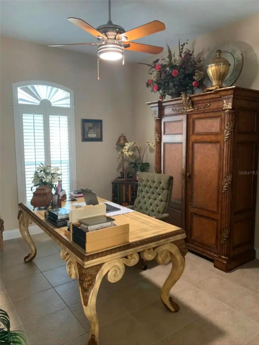 LAKE DEESON WOODS - Residential Lease