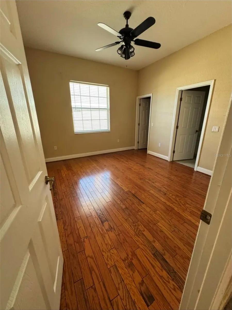 LAKE DEESON WOODS - Residential Lease