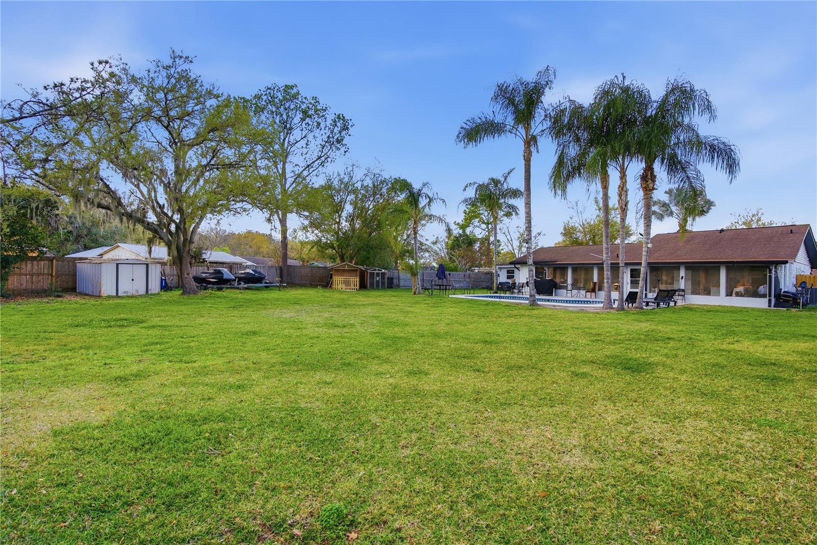 CARROLLWOOD MEADOWS UNIT V - Residential Lease
