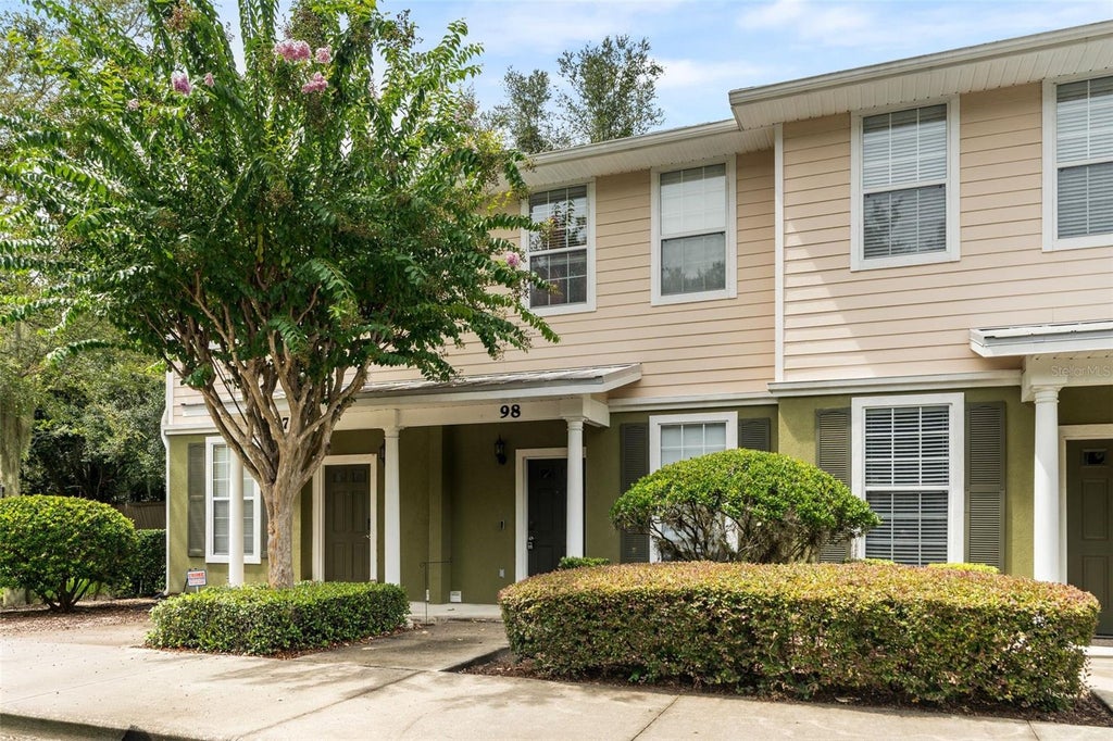 Photo of 2508 SW 35th Place #Q98, Gainesville, FL 32608 (MLS # GC543112)
