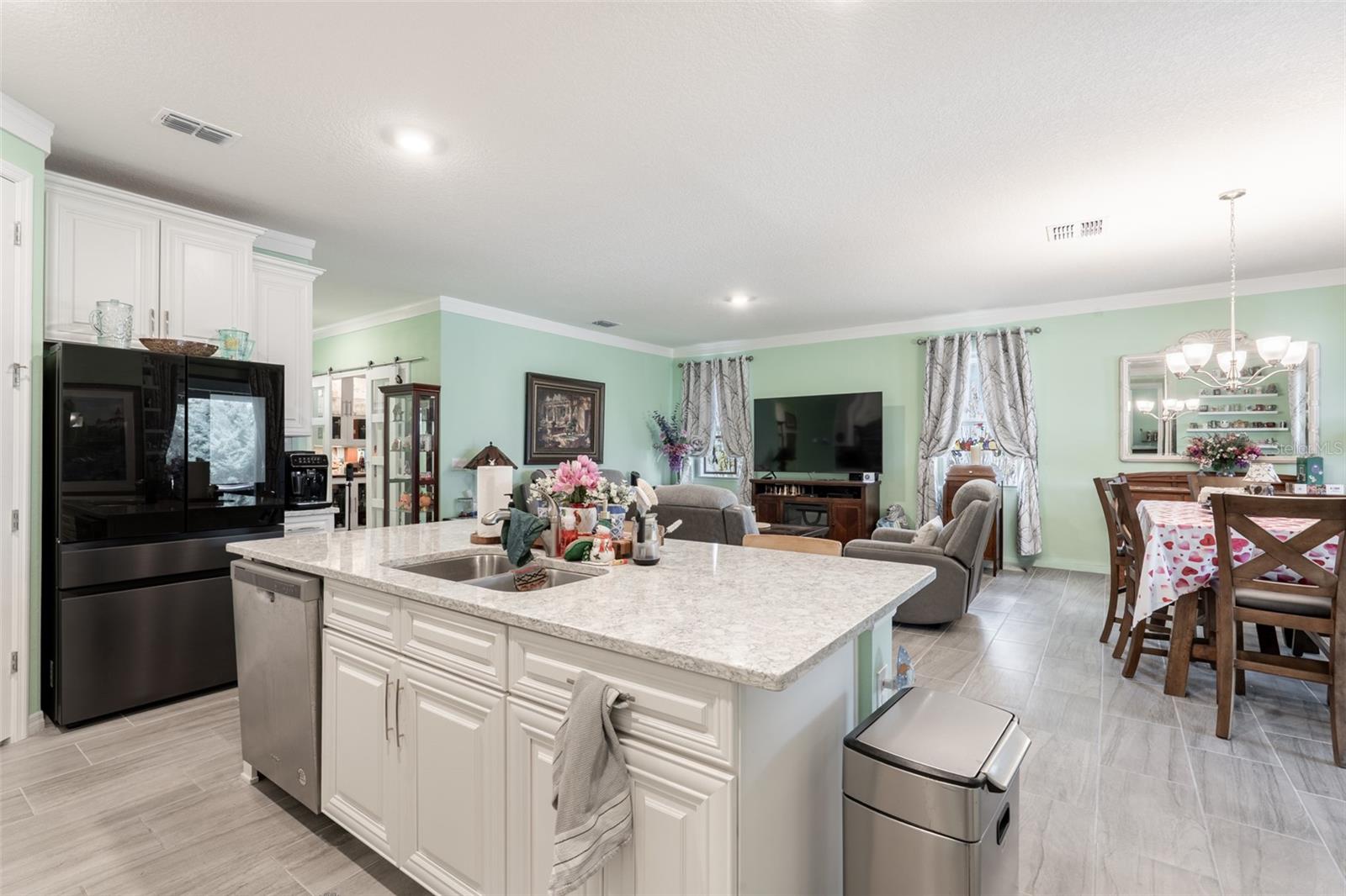 PALMS/SERENOA PH 3 - Residential