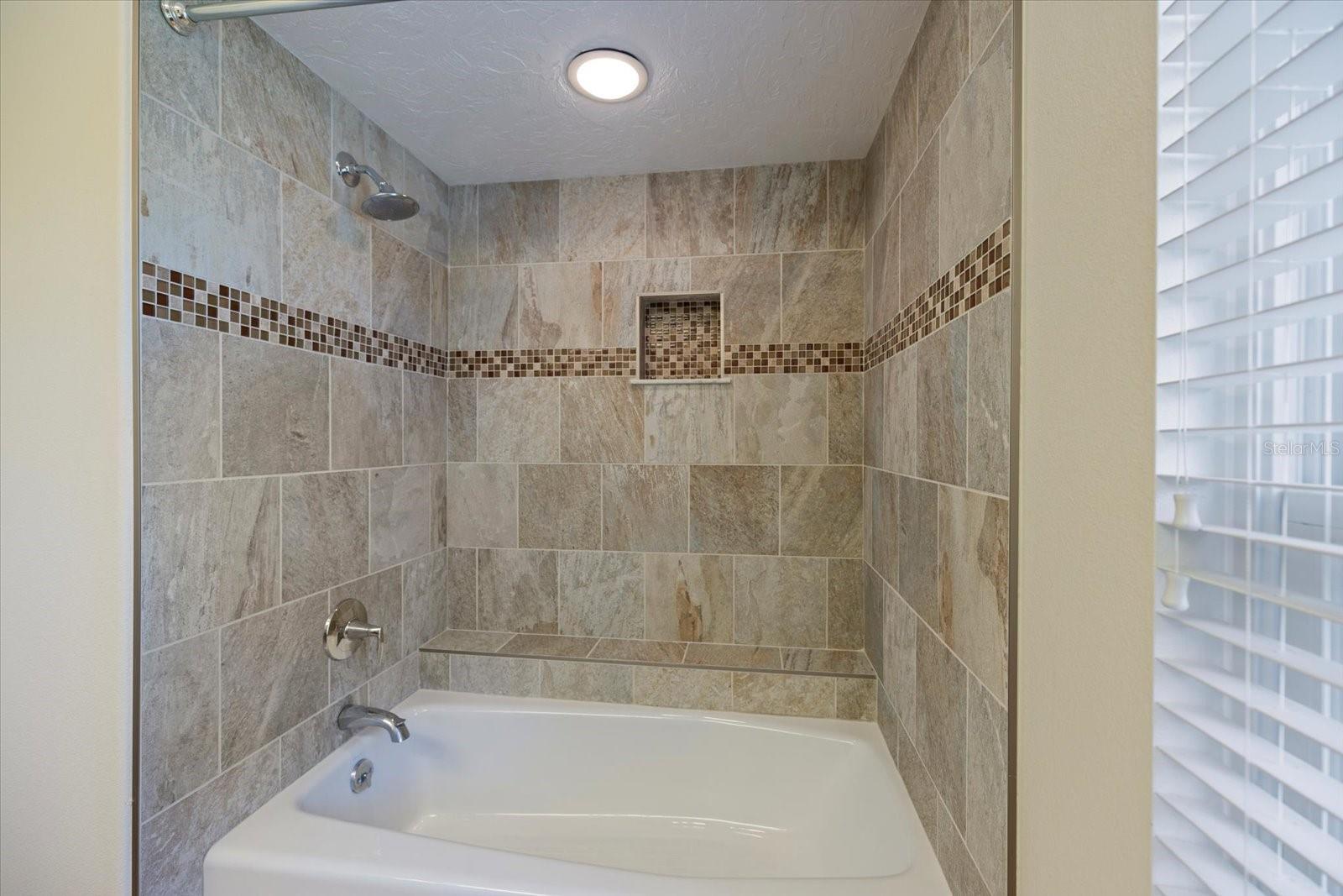 DEER CREEK - Residential