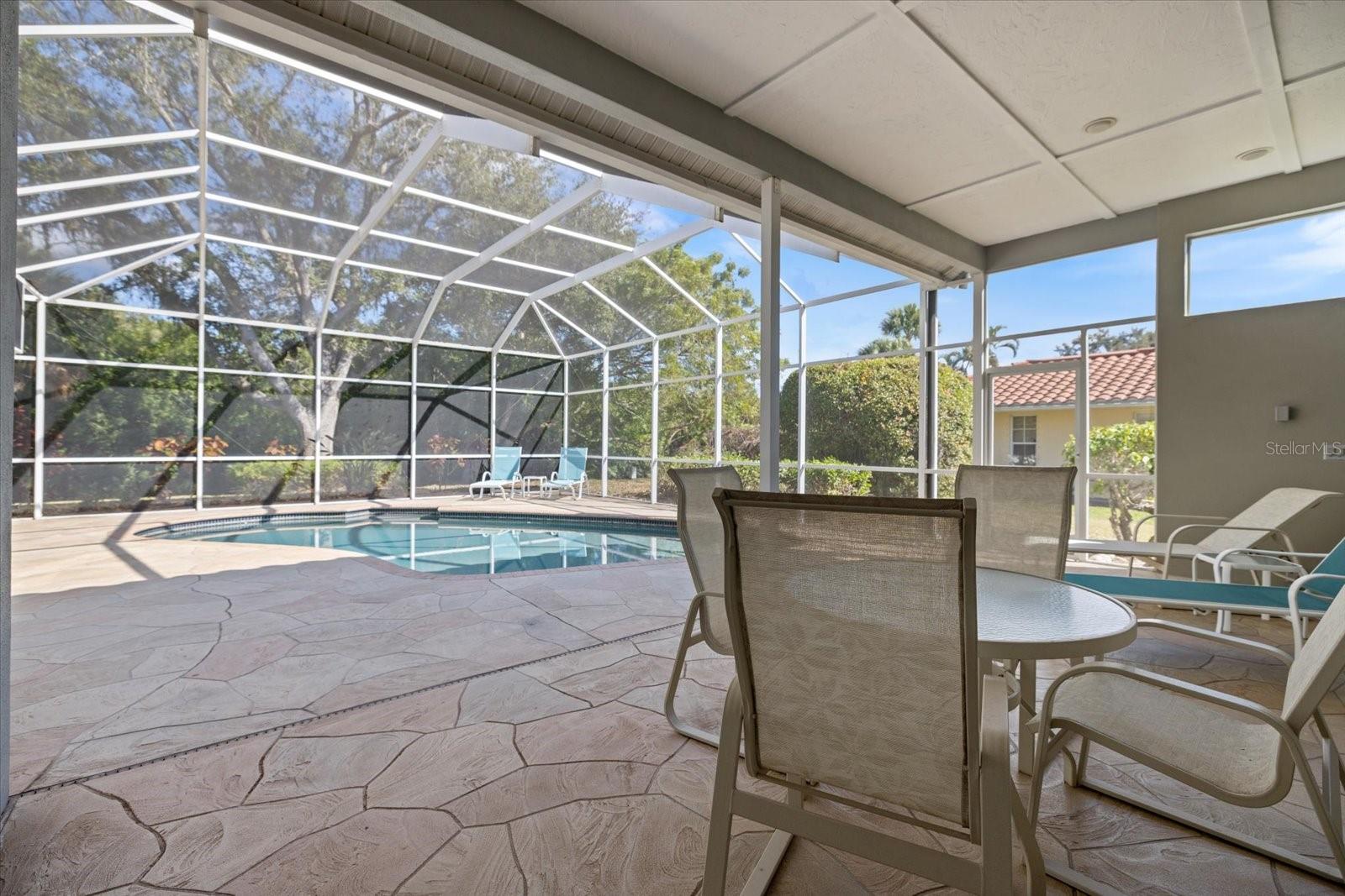 DEER CREEK - Residential