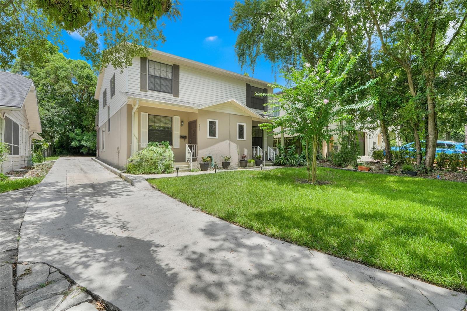 1913 E CENTRAL BOULEVARD