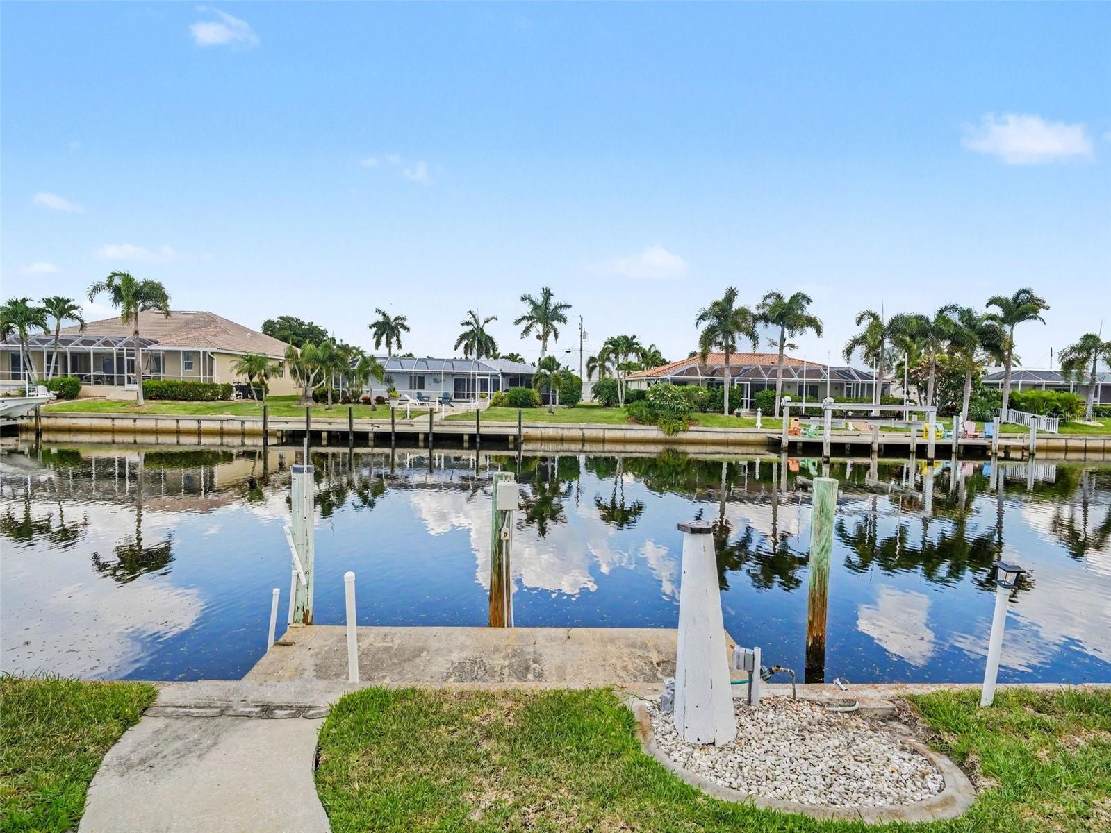 548 BELVEDERE COURT - Photo 3