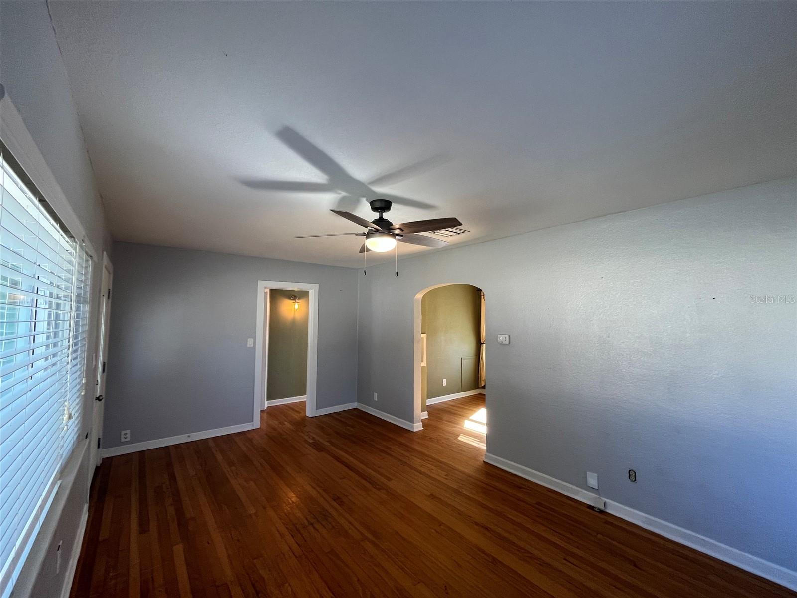 COLLEGE PARK FOURTH ADD - Residential Lease