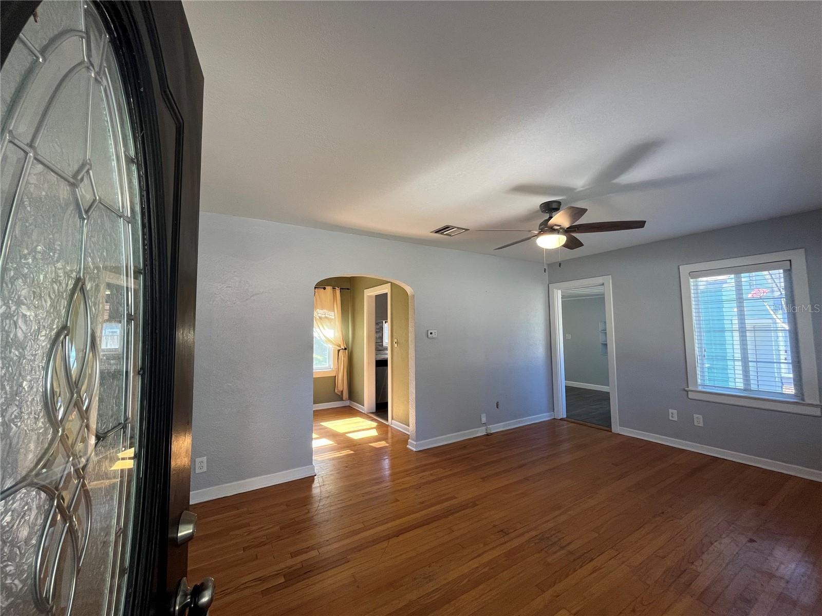 COLLEGE PARK FOURTH ADD - Residential Lease