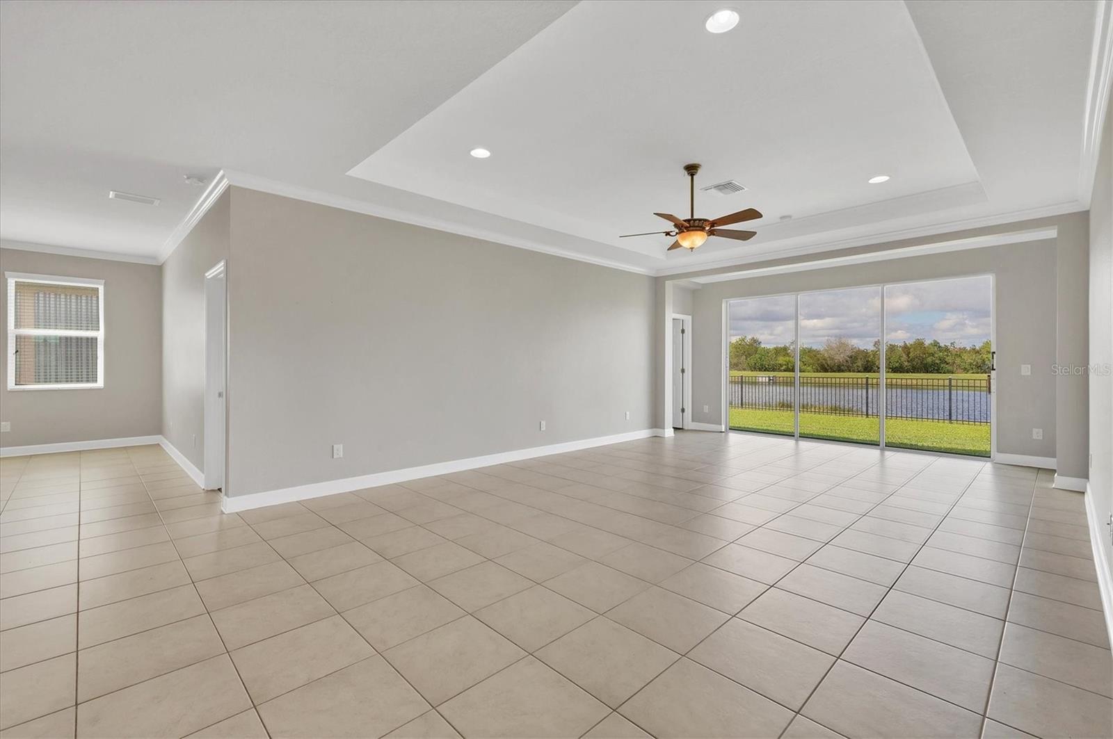 815 ROSEMARY CIRCLE