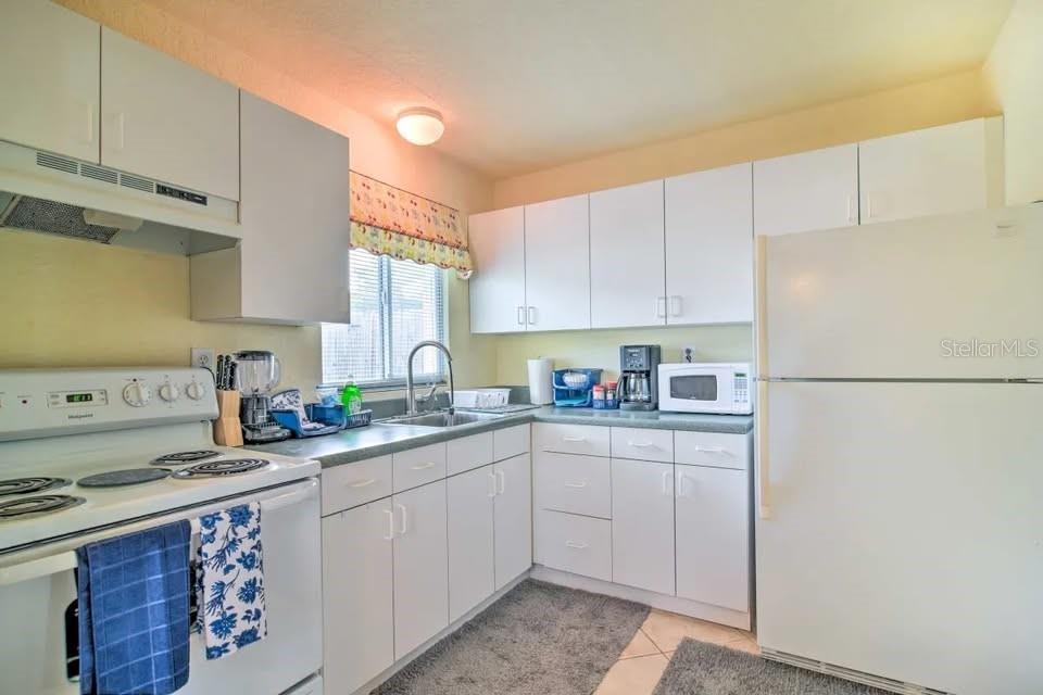 BELL-CHEER SUB - Residential Income