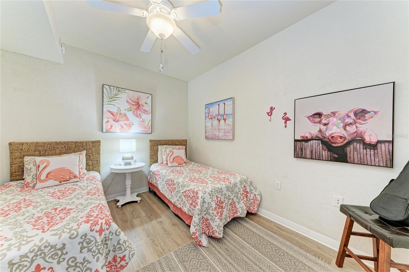 RIVER STRAND - Residential