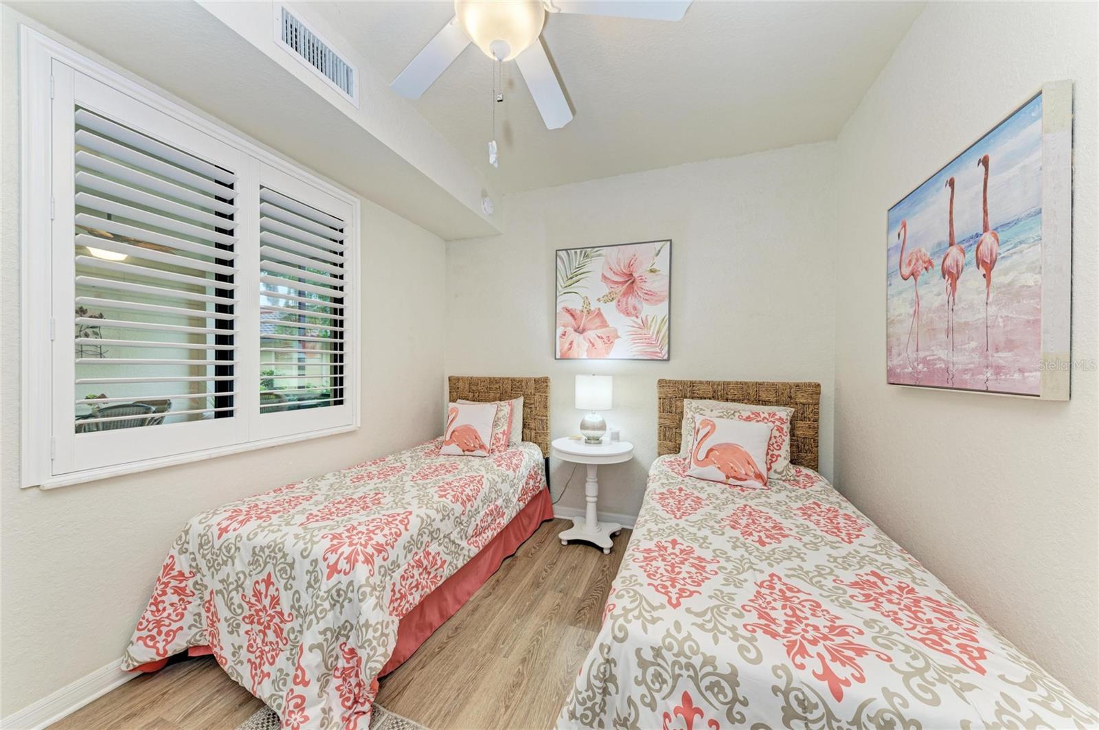 RIVER STRAND - Residential