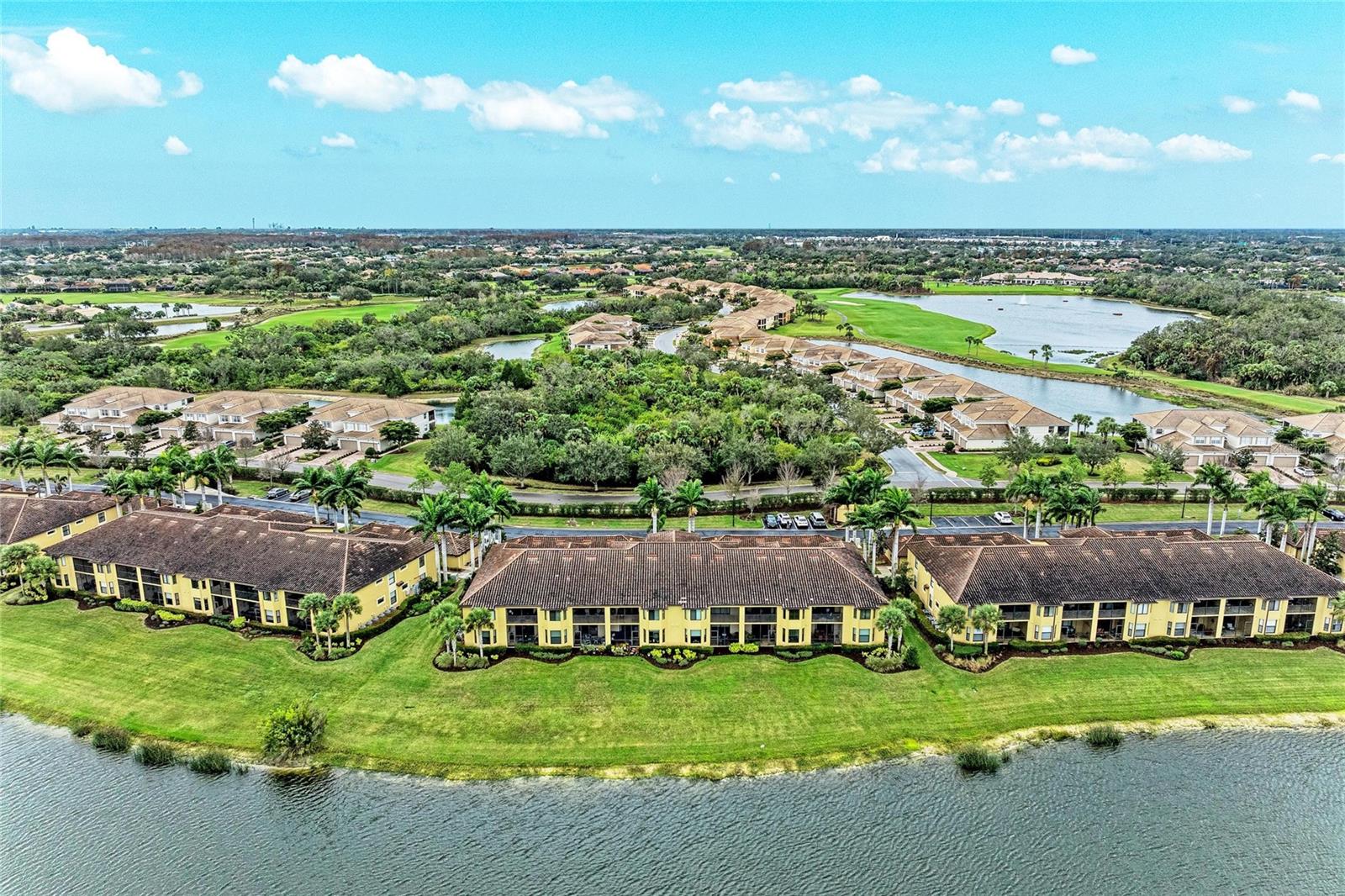 RIVER STRAND - Residential