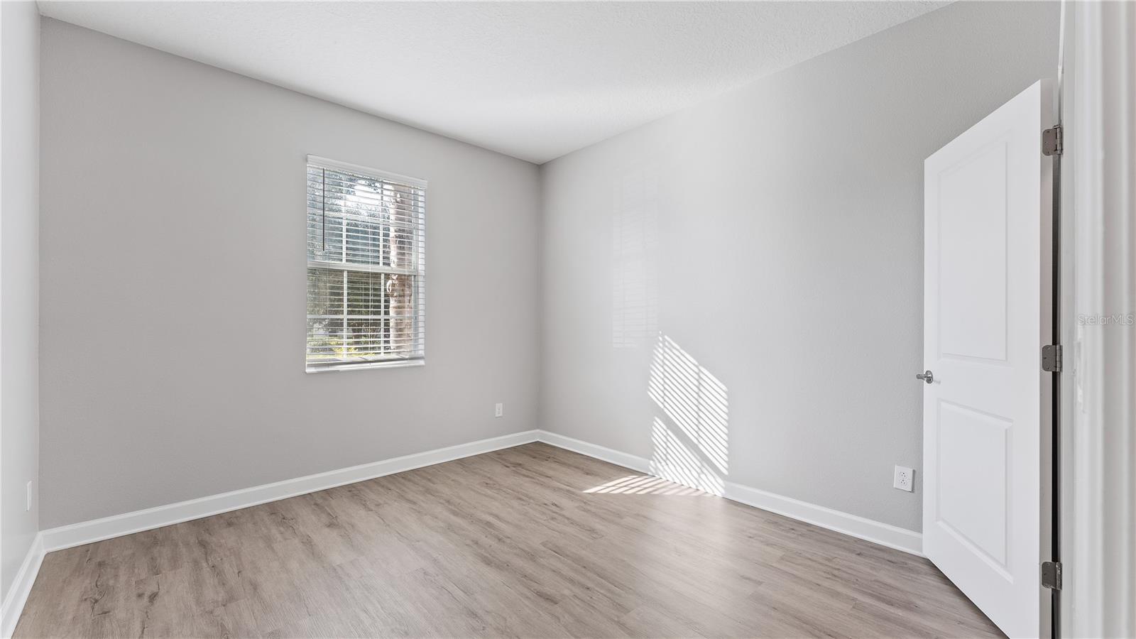 OAKS/MOSS PARK - Residential