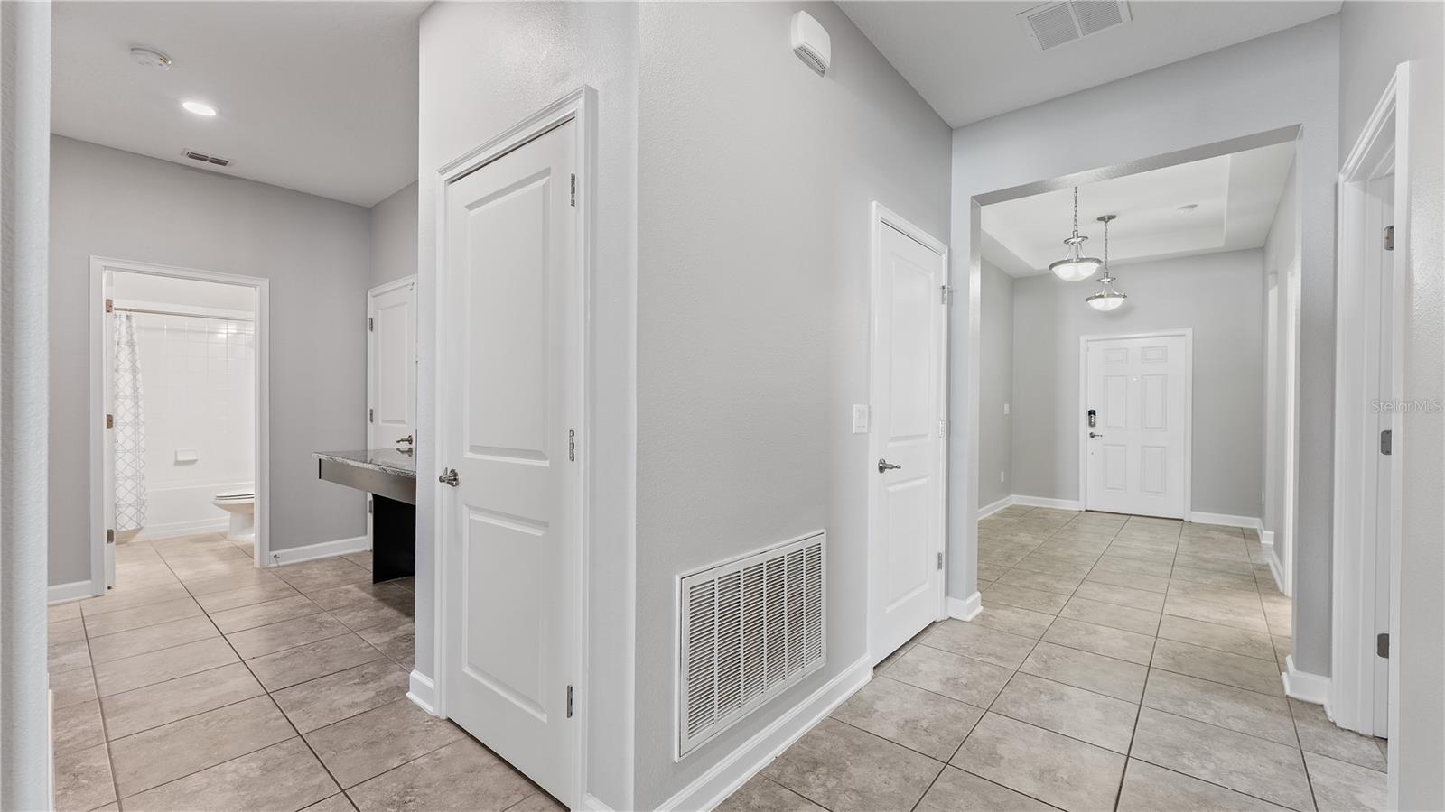 OAKS/MOSS PARK - Residential