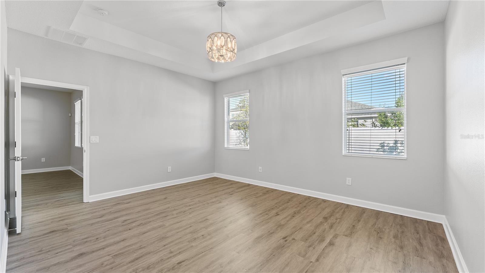 OAKS/MOSS PARK - Residential