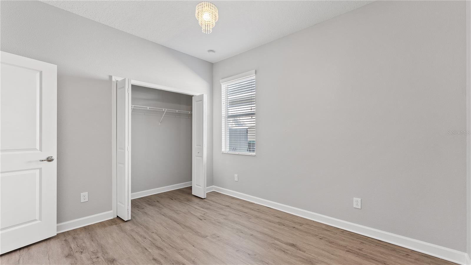 OAKS/MOSS PARK - Residential